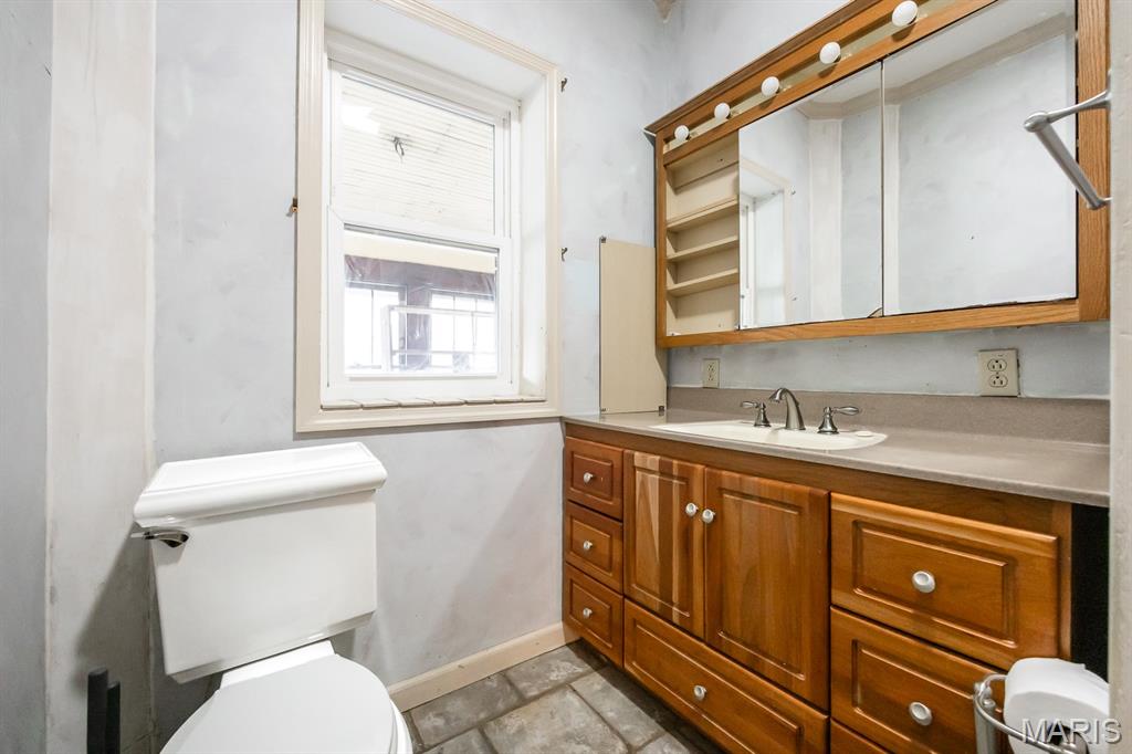 301 South 15th Street Belleville, IL 62220 - Photo 17 of 29