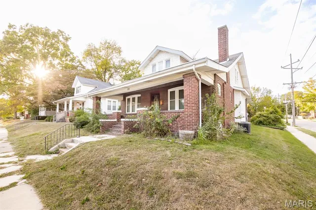 $170,000 | 301 South 15th Street, Belleville, IL 62220