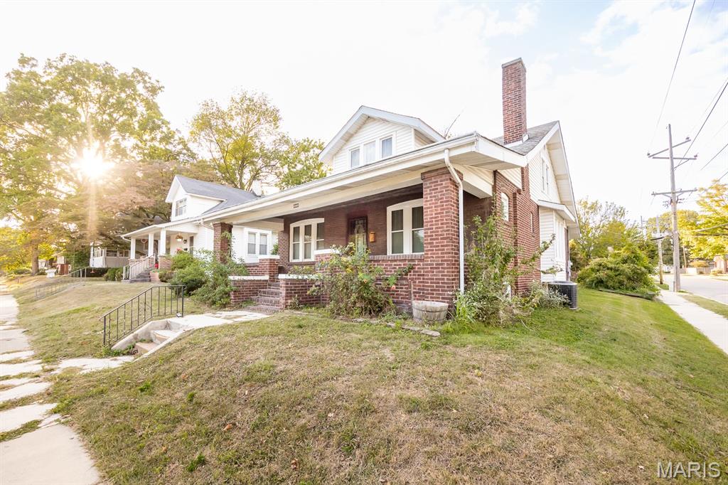 301 South 15th Street Belleville, IL 62220 - Photo 2 of 29