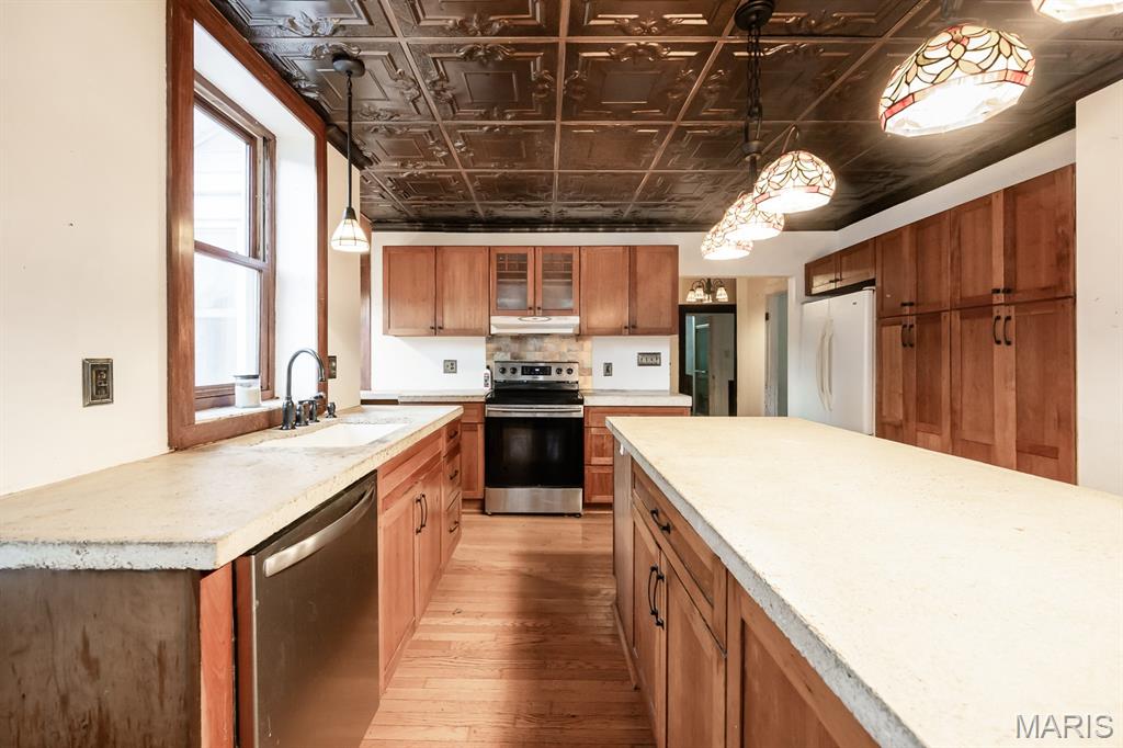 301 South 15th Street Belleville, IL 62220 - Photo 10 of 29