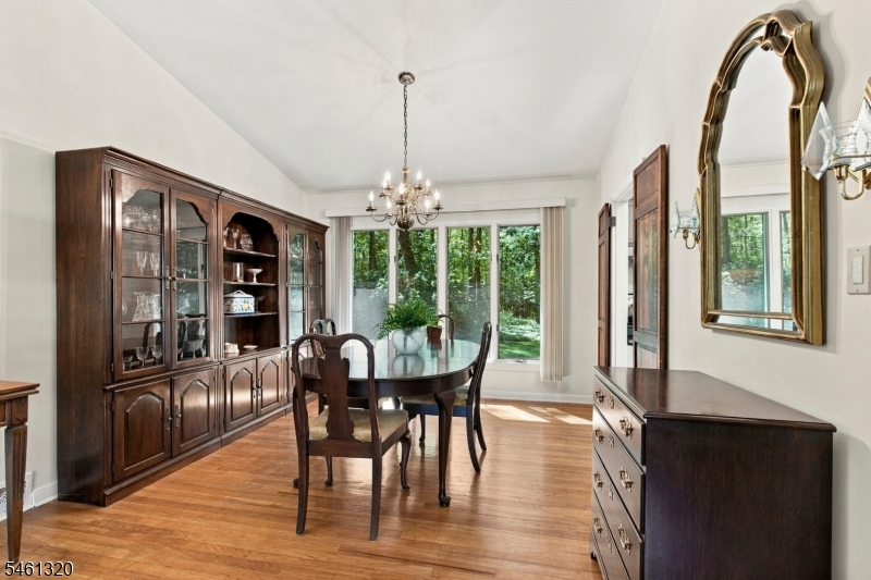 87 Orion Road Berkeley Heights, NJ 07922 - Photo 7 of 25 Gallery Image 7