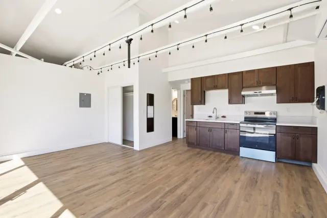 $1,475,000 | 4224 Governor Drive, San Diego, CA 92122