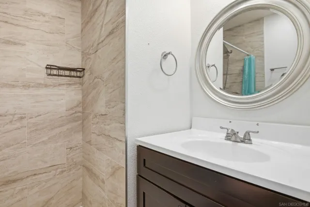 $1,475,000 | 4224 Governor Drive, San Diego, CA 92122