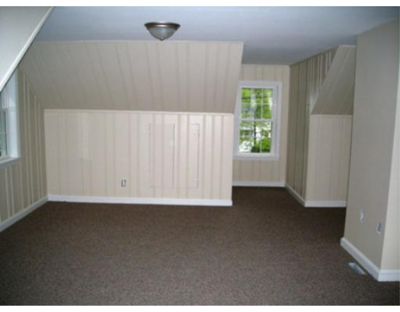 105 Pratt Road Fitchburg, MA 01420 - Photo 5 of 12 Gallery Image 5
