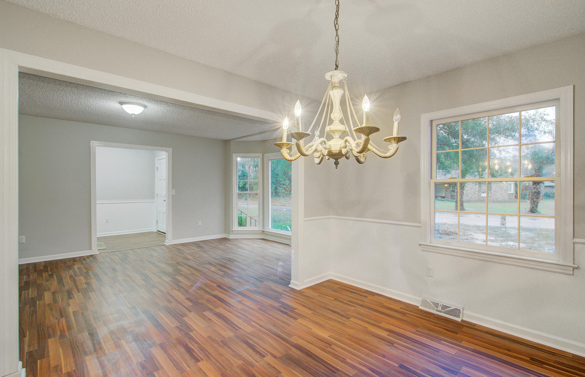 425 Grouse Road Summerville, SC 29485 - Photo 14 of 27 6