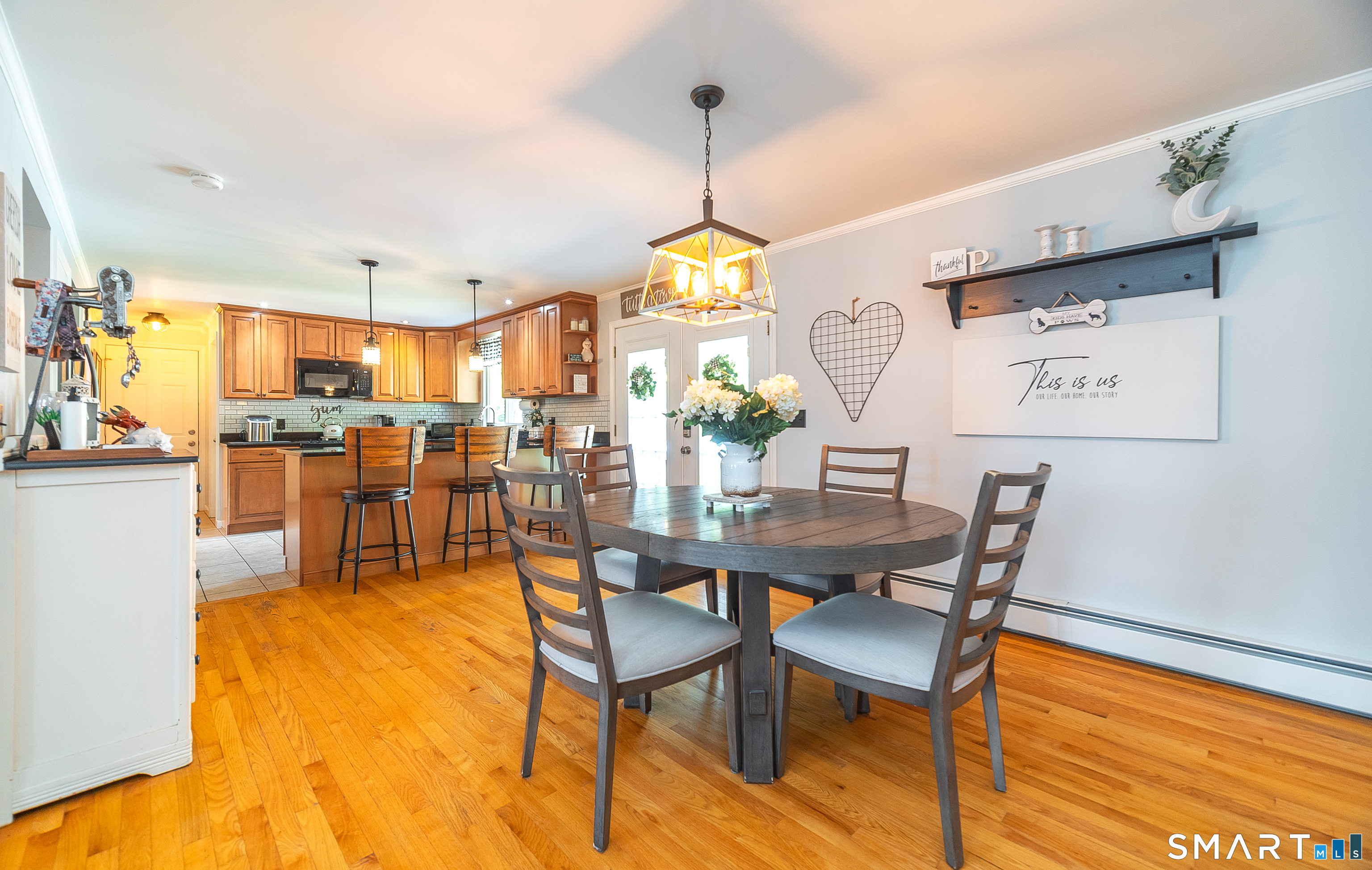 17 Coles Road Middletown, CT 06457 - Photo 8 of 28 Gallery Image 8