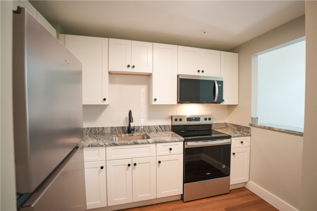 366 Main Street, Unit 105 Warren, RI 02885 - Photo 2 of 14