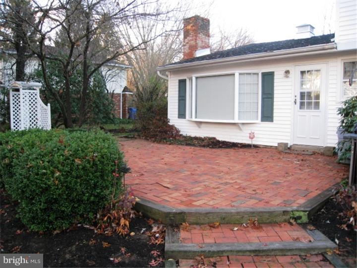 328 Saly Road Yardley, PA 19067 - Photo 14 of 15 Patio