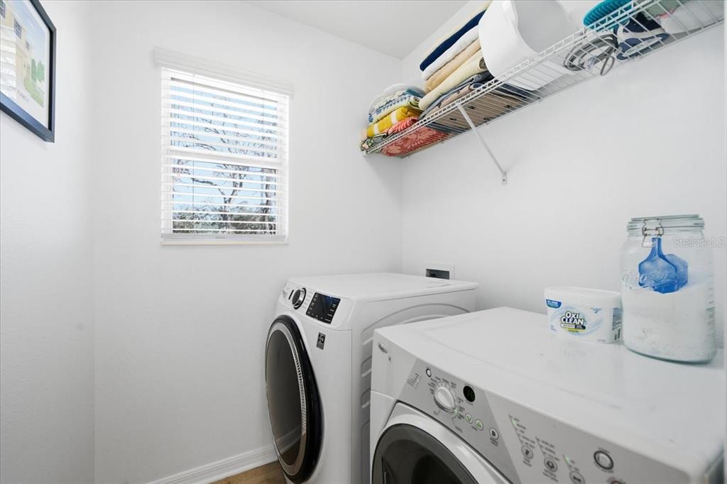 12330 North Rome Avenue Tampa, FL 33612 - Photo 29 of 33 a utility room with dryer and washer