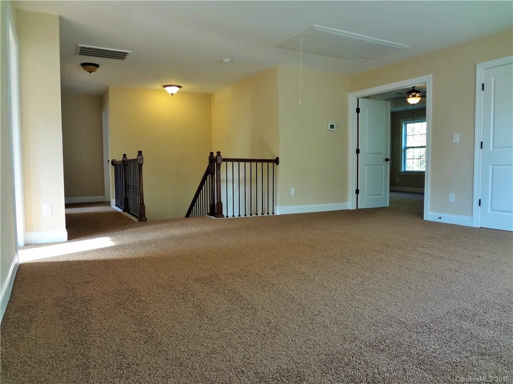 7304 Hamilton Bridge Road, Unit 206 Charlotte, NC 28278 - Photo 18 of 24 Gallery Image 18
