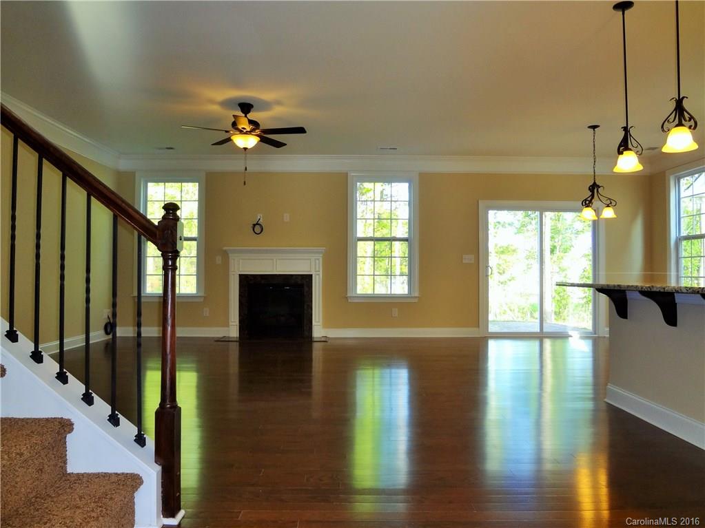 7304 Hamilton Bridge Road, Unit 206 Charlotte, NC 28278 - Photo 10 of 24 Gallery Image 10