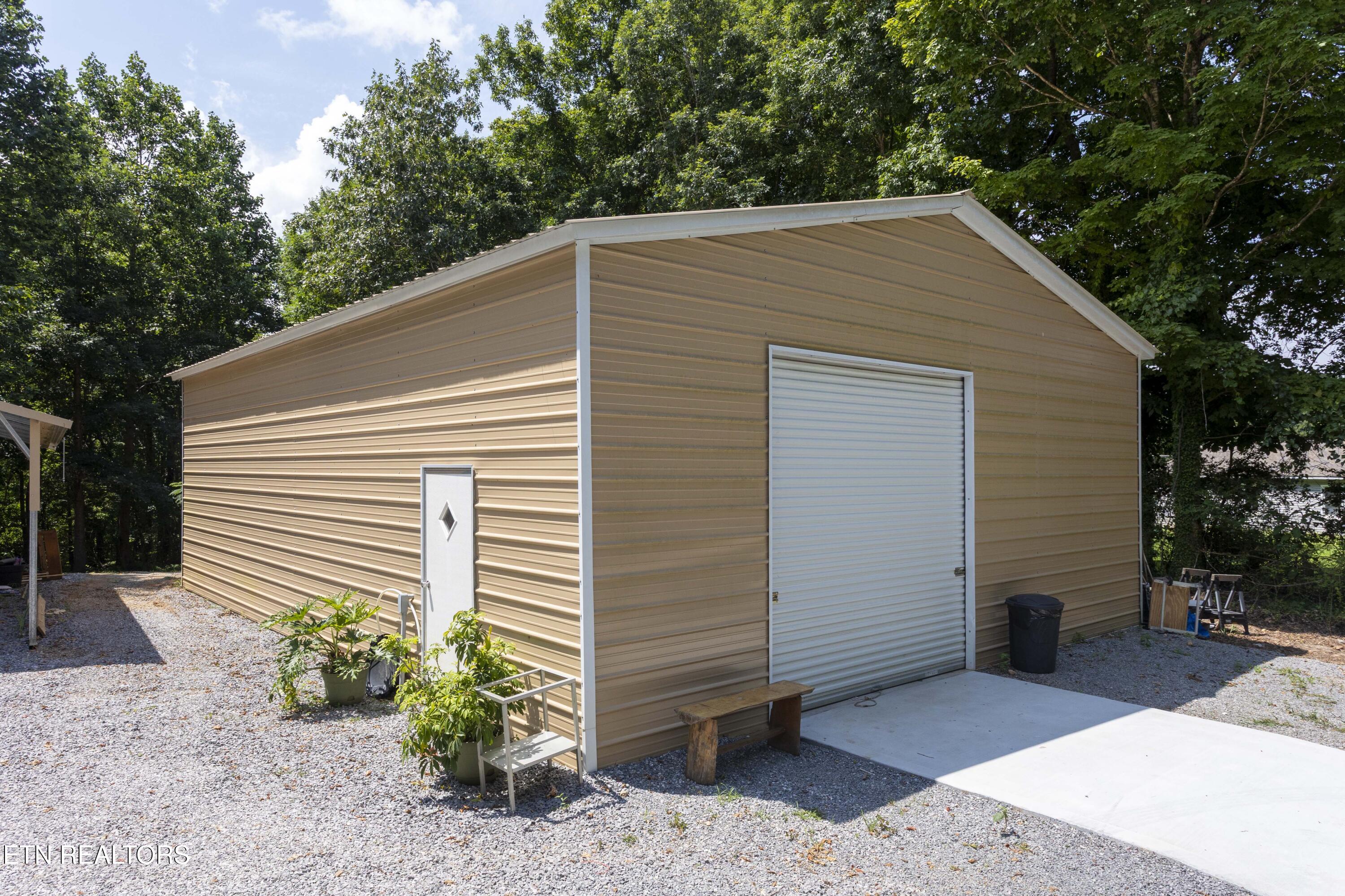 150 4th Street Tellico Plains, TN 37385 - Photo 38 of 47 38