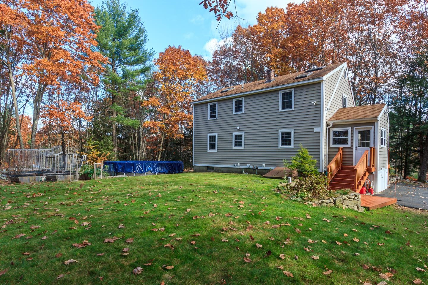 7 Blake Road Raymond, NH 03077 - Photo 6 of 40