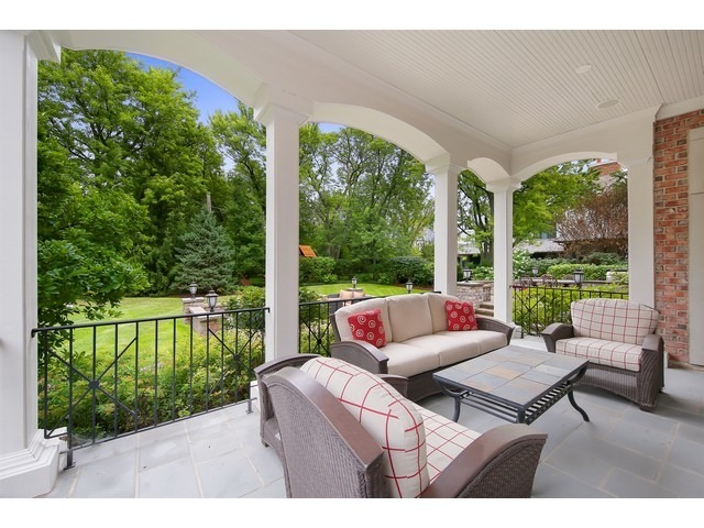 Undisclosed Address Hinsdale, IL 60521 - Photo 23 of 30 a outdoor living space with furniture and garden view