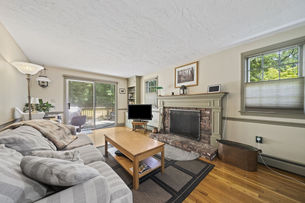 45 Sherman Way Marshfield, MA 02050 - Photo 9 of 20