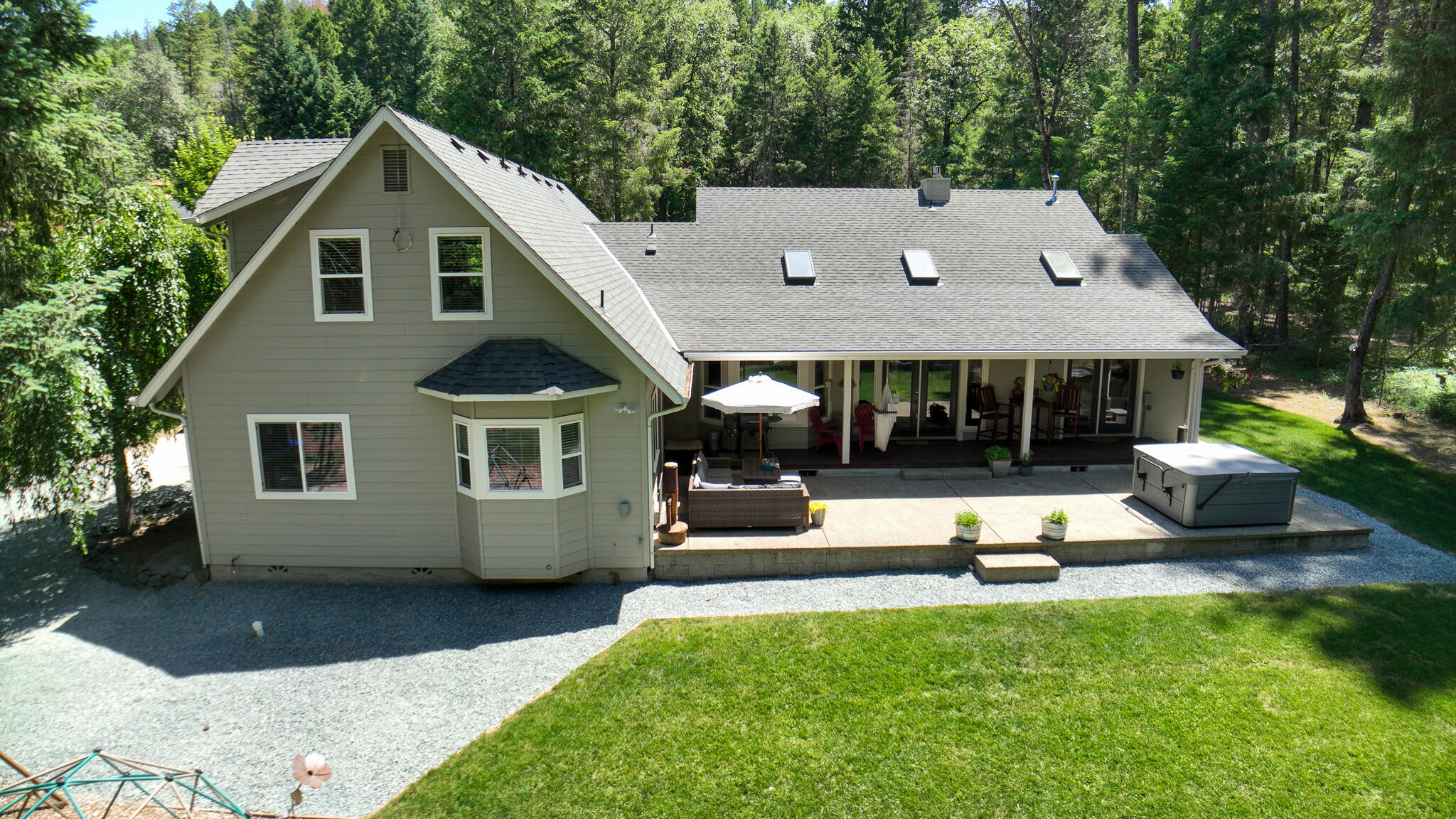 1040 Ferry Road Grants Pass, OR 97526 - Photo 12 of 67 DJI_0145