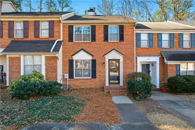 $305,000 | 4350 Ivy Glen Court Southeast, Smyrna, GA 30082