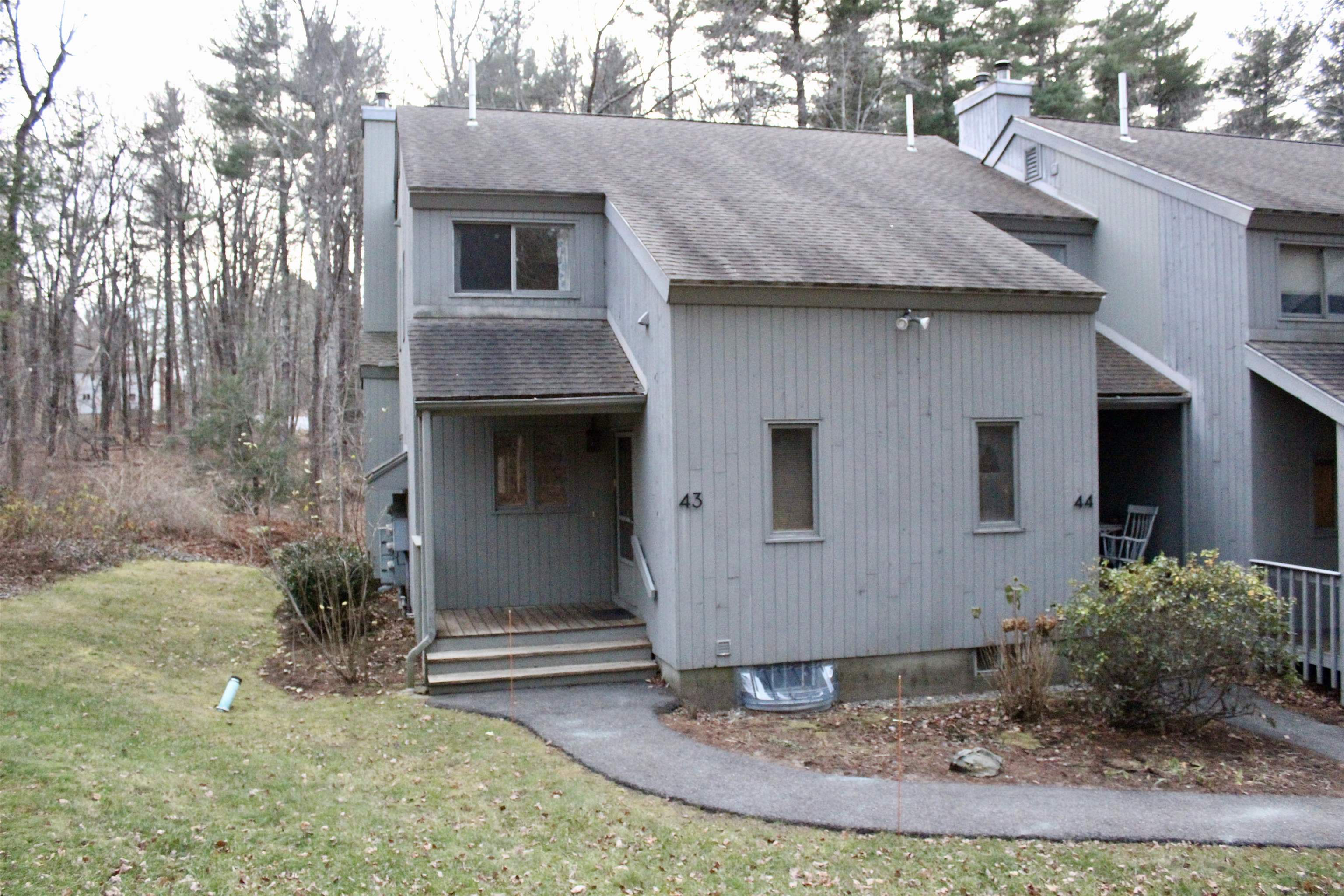 43 Brookside Drive, Unit 43 Stratham, NH 03885 - Photo 1 of 28