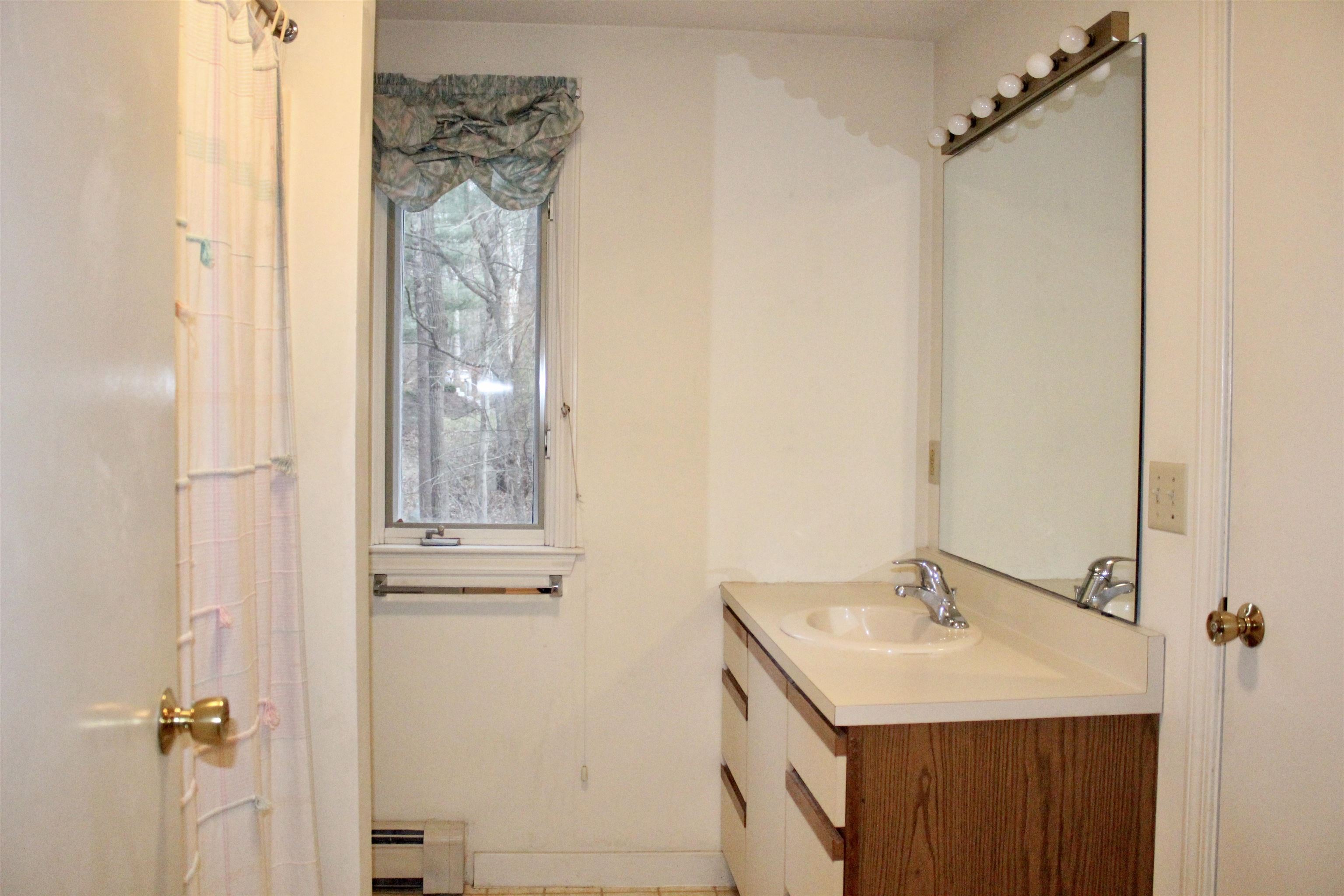 43 Brookside Drive, Unit 43 Stratham, NH 03885 - Photo 16 of 28