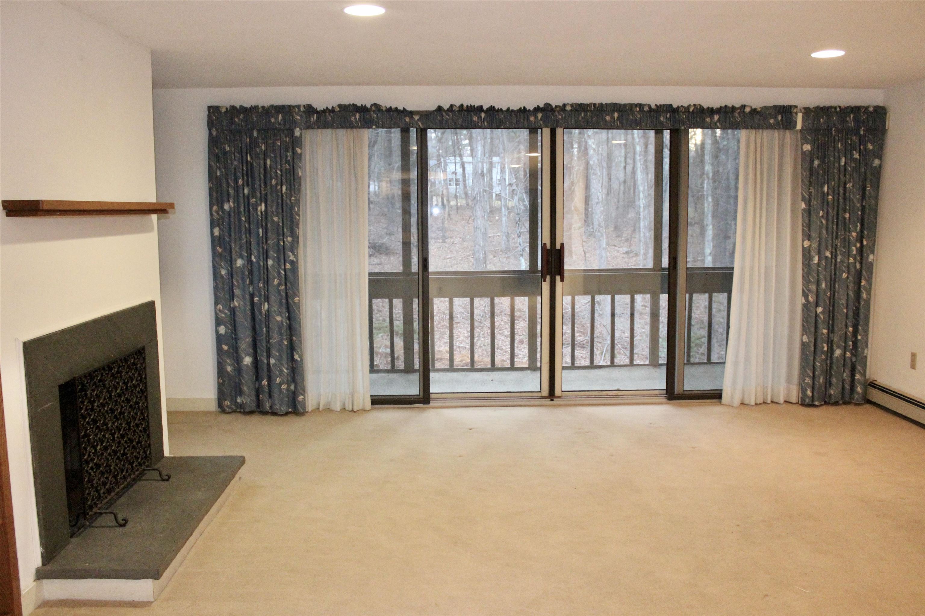 43 Brookside Drive, Unit 43 Stratham, NH 03885 - Photo 9 of 28