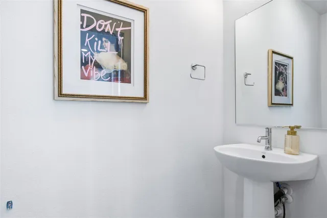 $2,650 | 814 North Bluff Drive, Unit 87, Austin, TX 78745