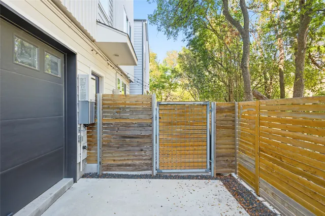 $2,300 | 814 North Bluff Drive, Unit 87, Austin, TX 78745