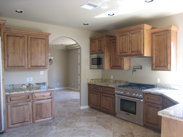 450 East Briles Road Phoenix, AZ 85085 - Photo 14 of 16 IMG_2571