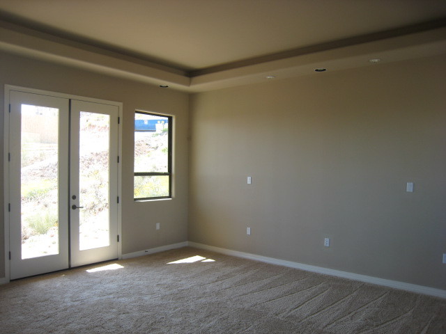 450 East Briles Road Phoenix, AZ 85085 - Photo 5 of 16 IMG_2554