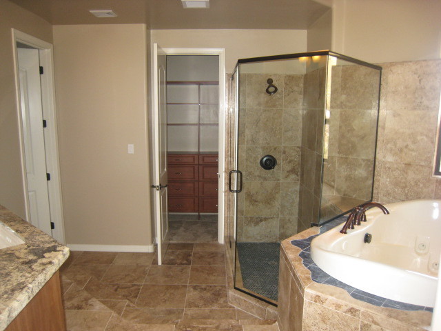 450 East Briles Road Phoenix, AZ 85085 - Photo 6 of 16 IMG_2555