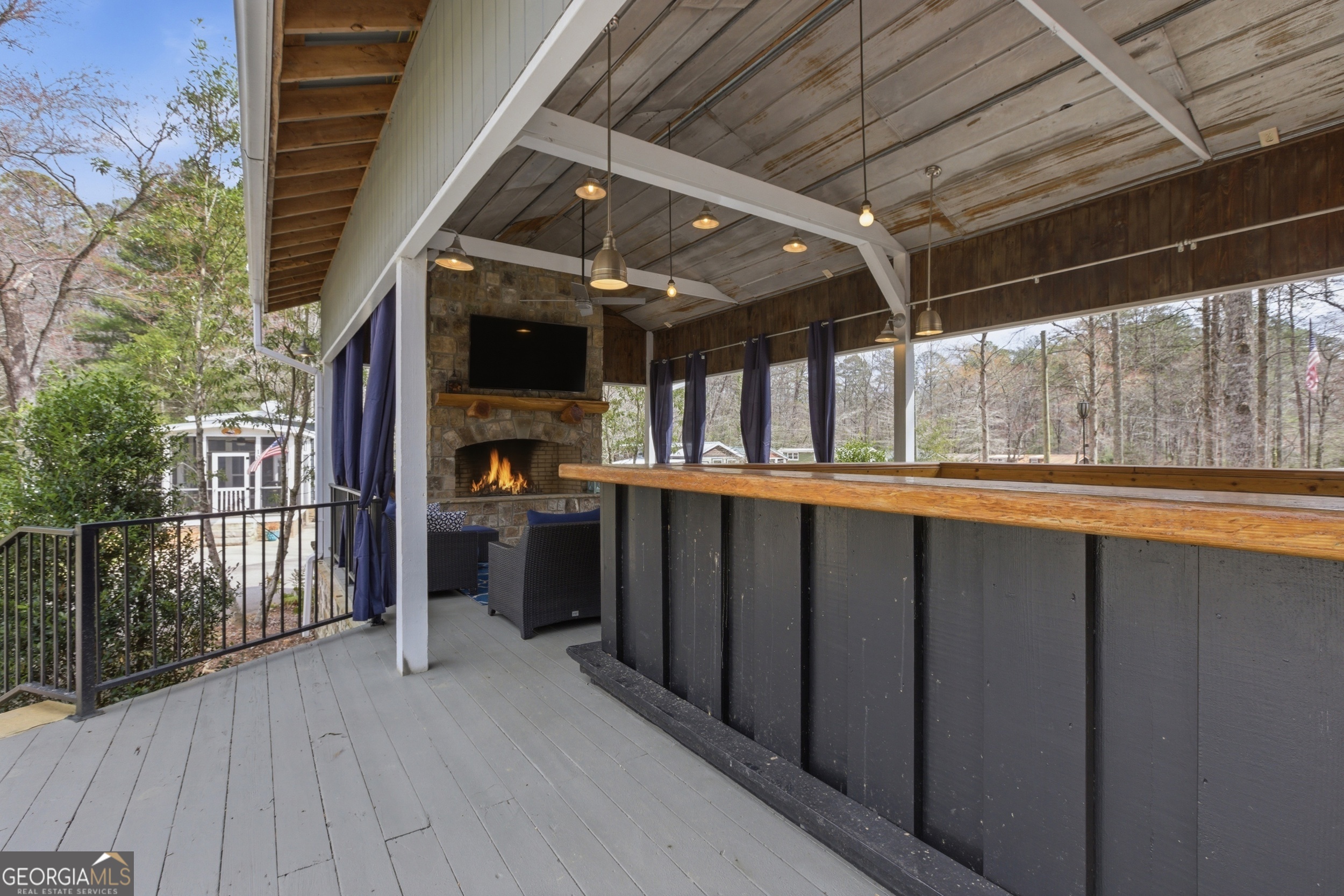 4960 Laurel Lodge Road, Unit 40 Clarkesville, GA 30523 - Photo 28 of 33 a view of a porch