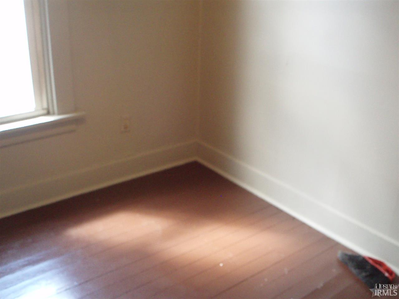 938 Herman Street Fort Wayne, IN 46808 - Photo 8 of 9