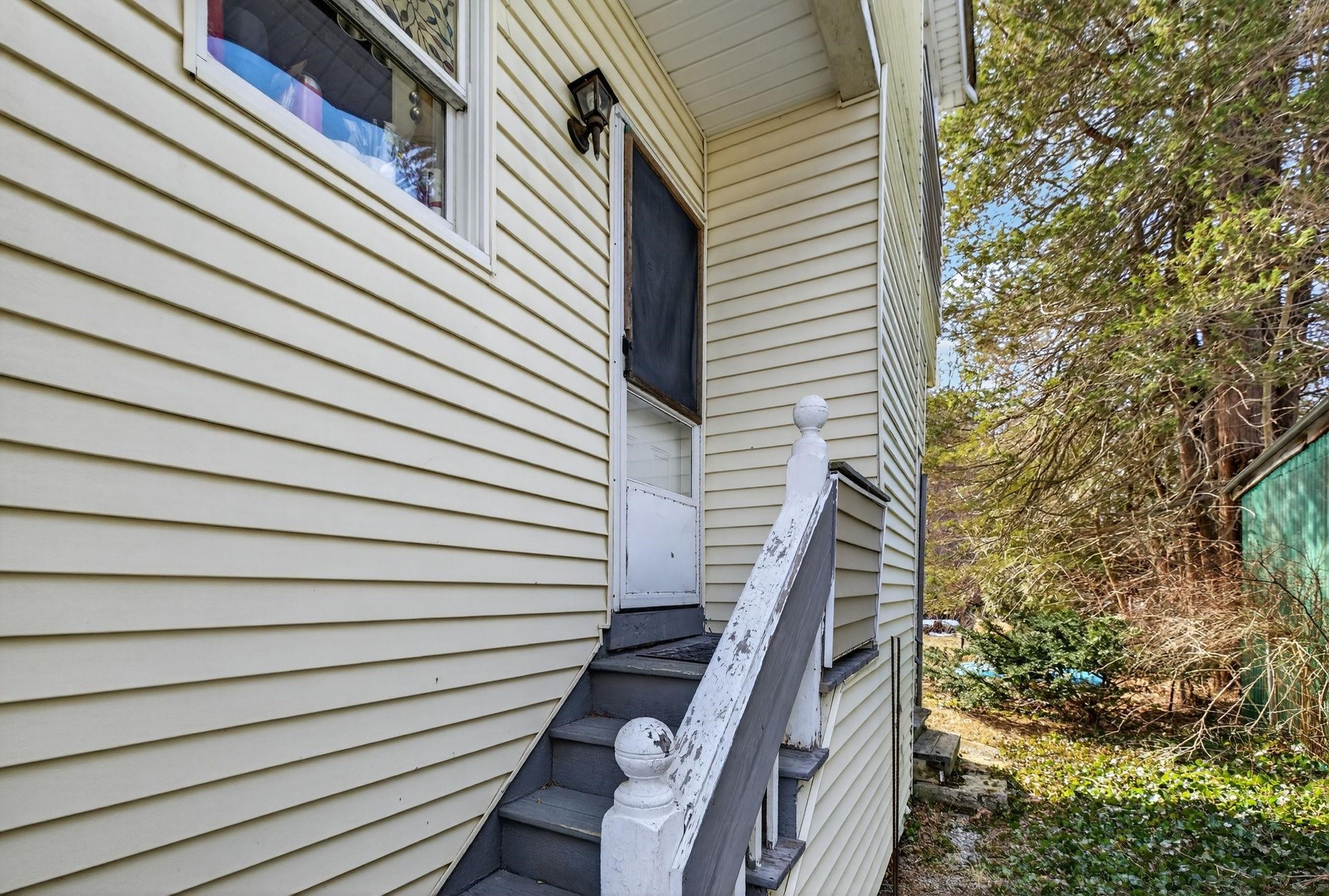 71 Main Street Greenville, NH 03048 - Photo 3 of 44