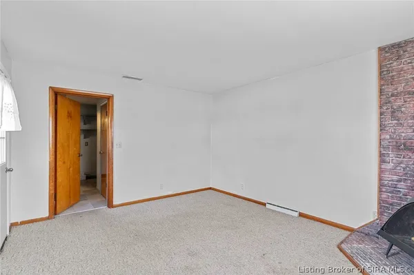 $279,900 | 2301 Blackmore Street, Madison, IN 47250