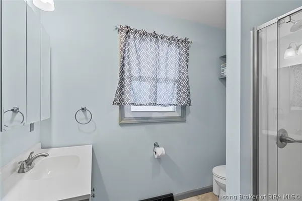 $279,900 | 2301 Blackmore Street, Madison, IN 47250