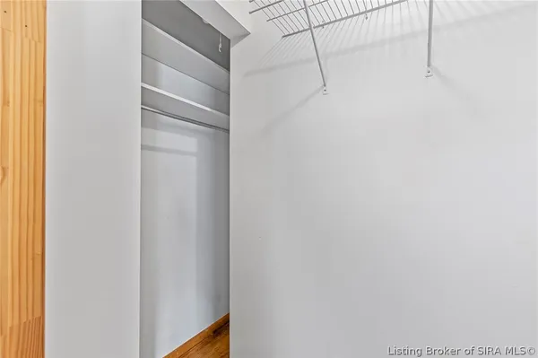 $279,900 | 2301 Blackmore Street, Madison, IN 47250