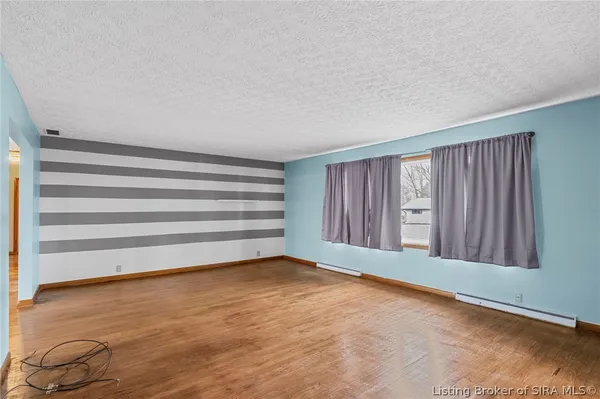 $279,900 | 2301 Blackmore Street, Madison, IN 47250