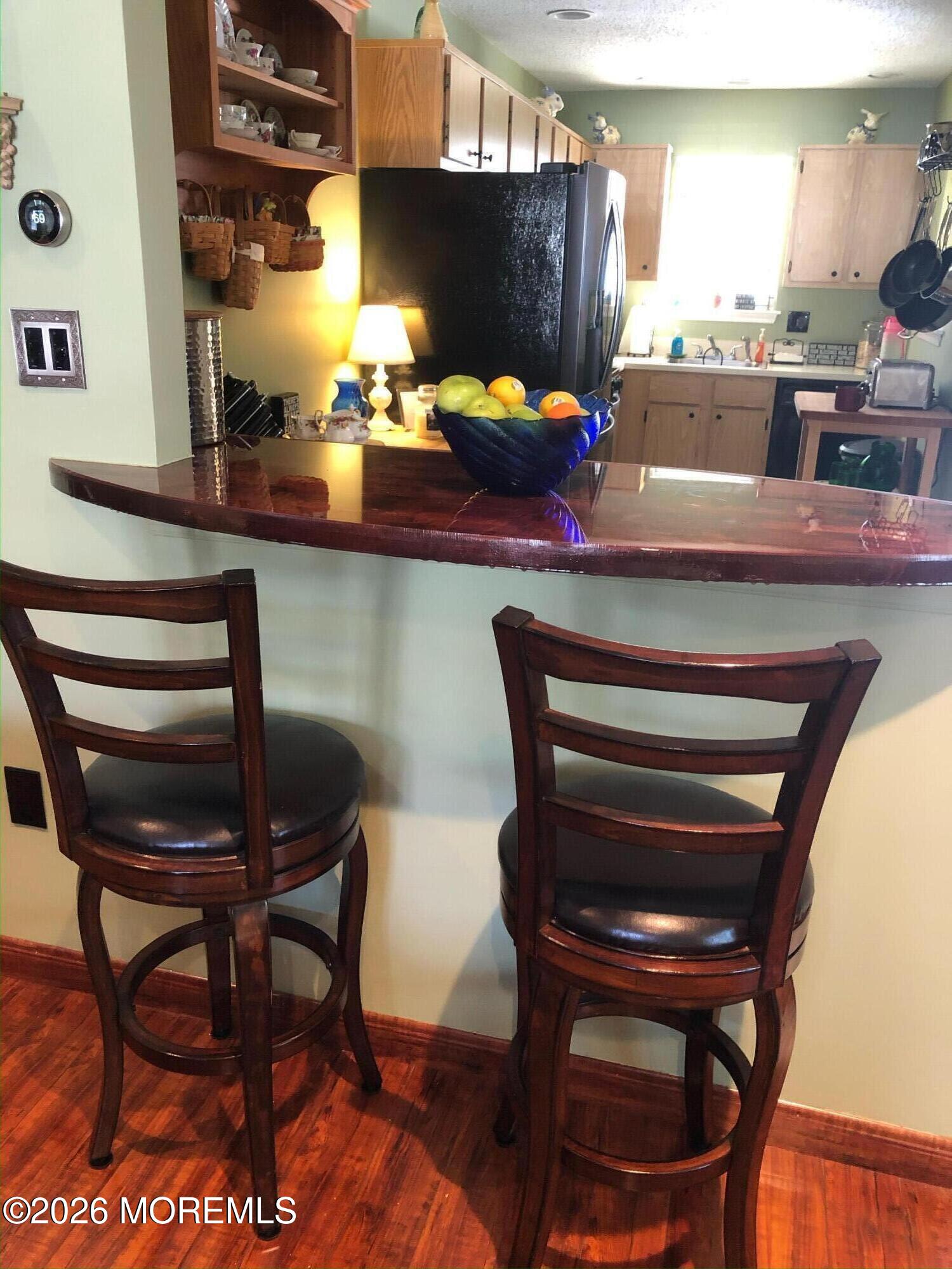 6 Datchet Close Freehold, NJ 07728 - Photo 4 of 7 counter