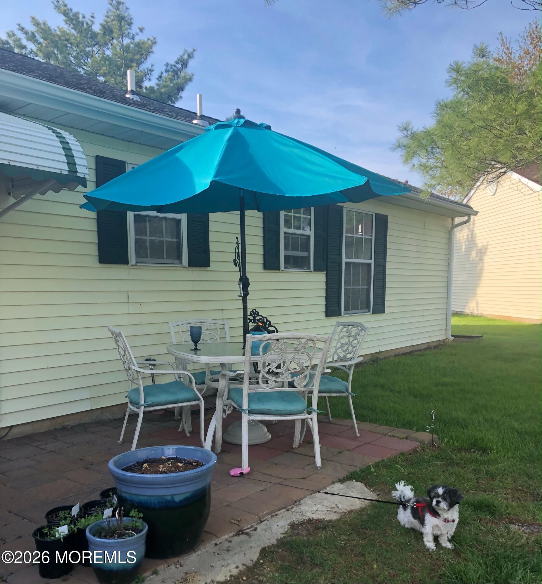 6 Datchet Close Freehold, NJ 07728 - Photo 7 of 7 yard