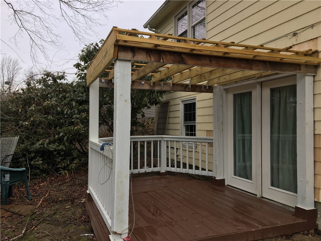 35 Westcott Road Scituate, RI 02857 - Photo 2 of 18