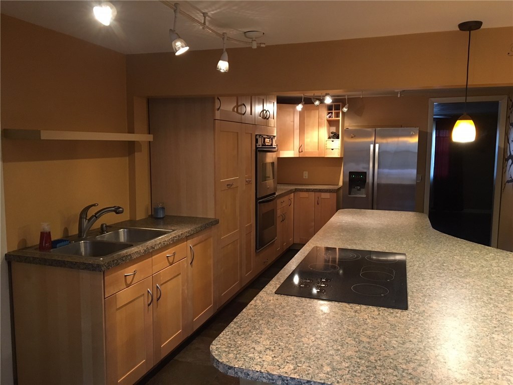 35 Westcott Road Scituate, RI 02857 - Photo 3 of 18