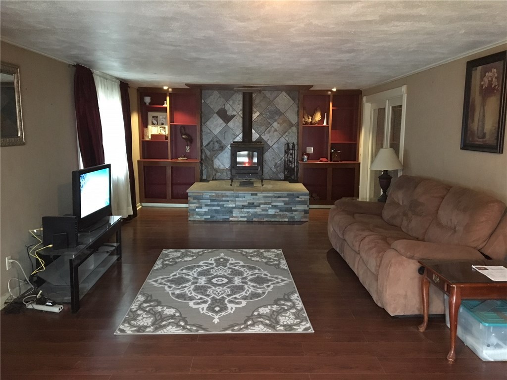 35 Westcott Road Scituate, RI 02857 - Photo 6 of 18
