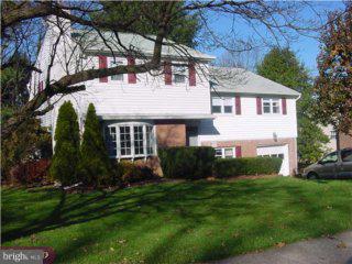 36 Red Oak Road Oreland, PA 19075 - Photo 1 of 3 Gallery Image 1