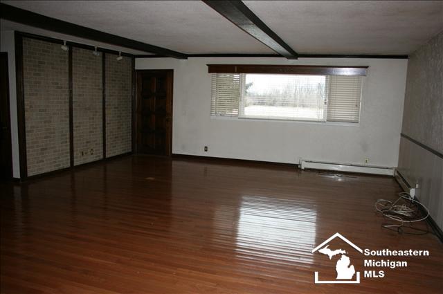 5343 Stull Road Petersburg, MI 49270 - Photo 2 of 16 20057749-1.JPG