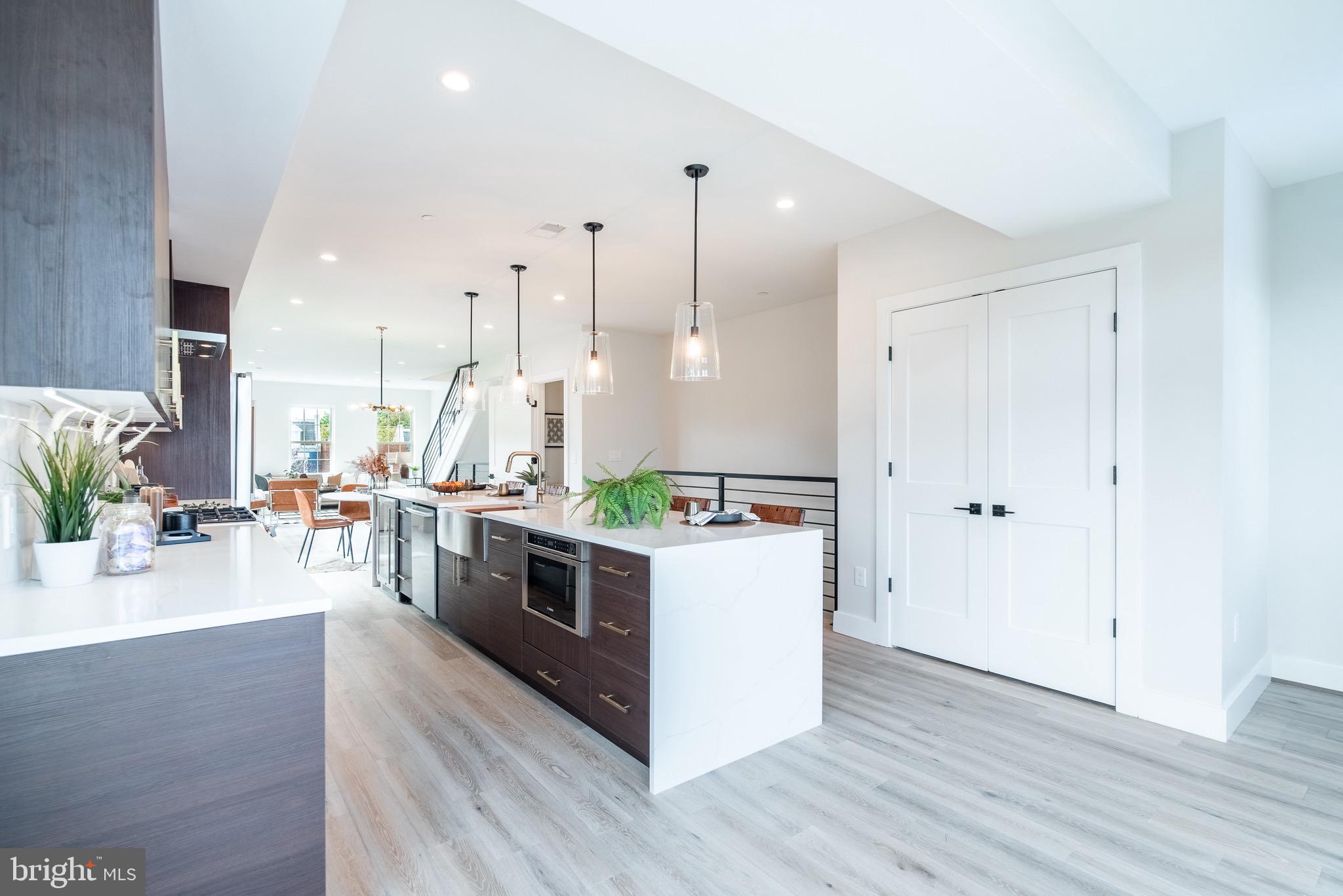 751 Columbia Road Northwest, Unit 2 Washington, DC 20001 - Photo 11 of 33 Gallery Image 11