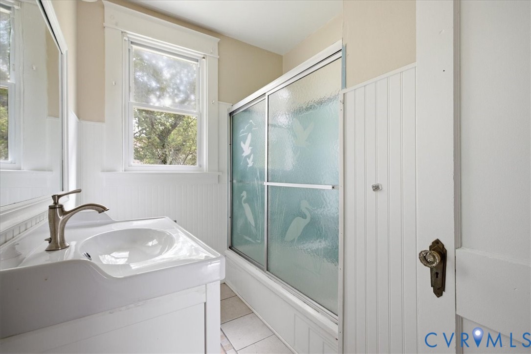 7232 Hopkins Road North Chesterfield, VA 23237 - Photo 10 of 34 White single vanity with an integrated sink and br