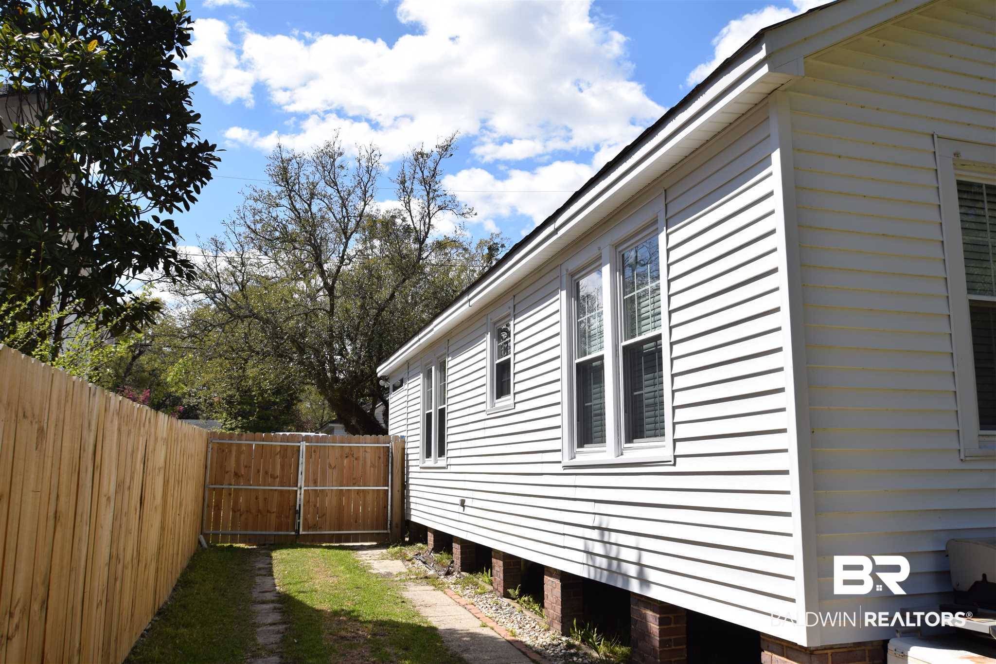 103 Crenshaw Street Mobile, AL 36606 - Photo 38 of 44