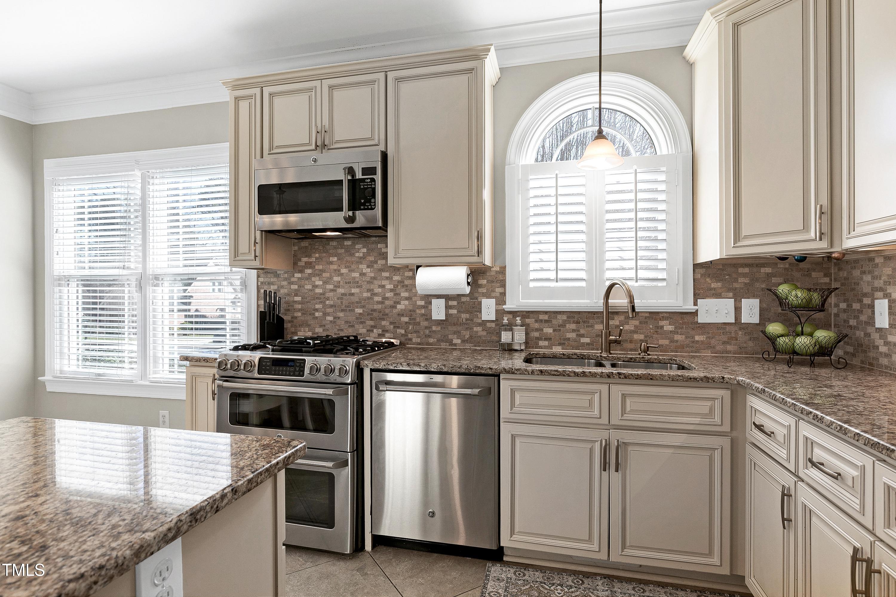 116 Old Pros Way Cary, NC 27513 - Photo 19 of 54 Scene-21