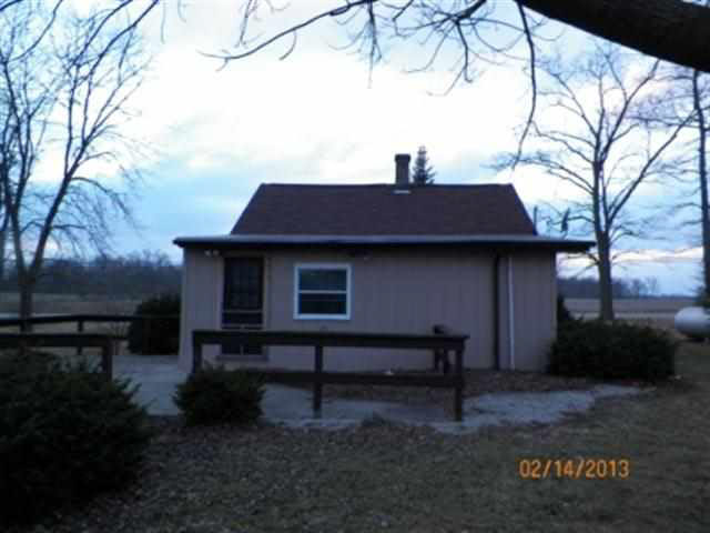 808 South Whitney Road Muncie, IN 47302 - Photo 2 of 11