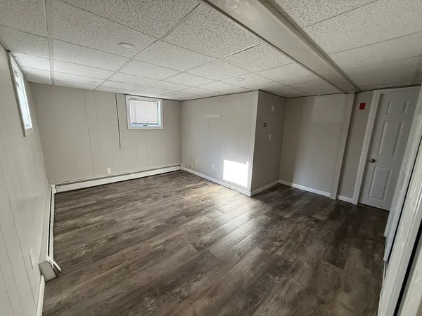 $2,015 | 44 Grove Street, Unit 44, Clinton, MA 01510