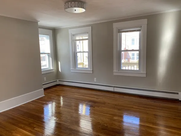 $2,015 | 44 Grove Street, Unit 44, Clinton, MA 01510